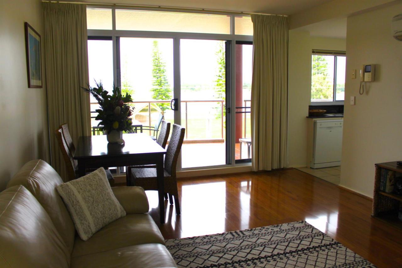 Sunrise Luxury Apartments Форстер Екстер'єр фото