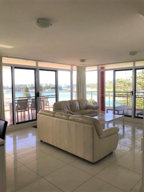 Sunrise Luxury Apartments Форстер Екстер'єр фото